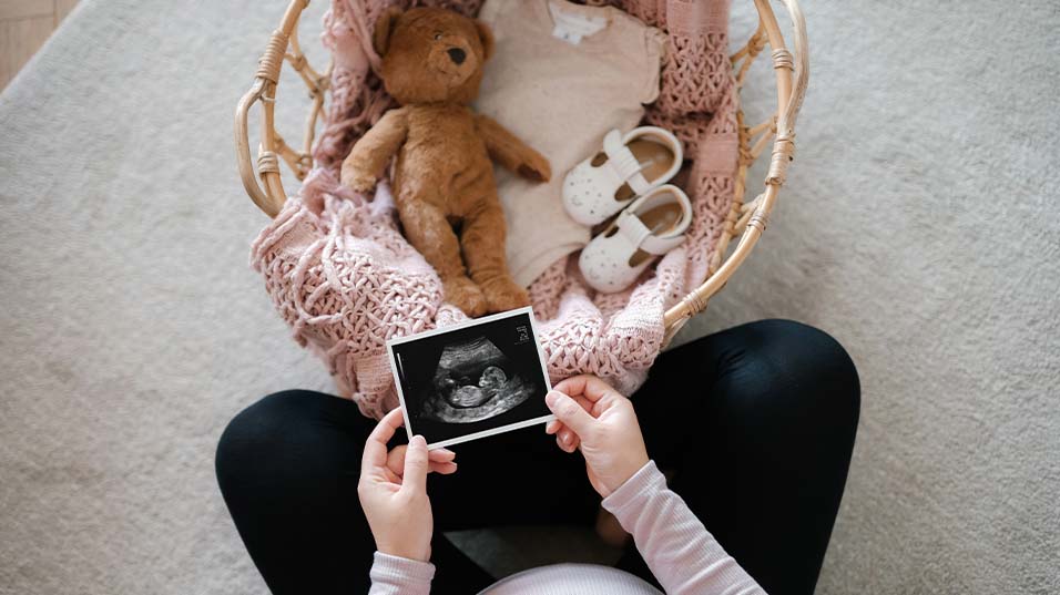 The Top 7 Third Trimester Essentials for Moms-To-Be