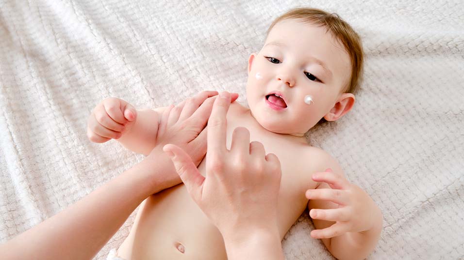 8 Common Skin Problems Your Baby Faces in Winter